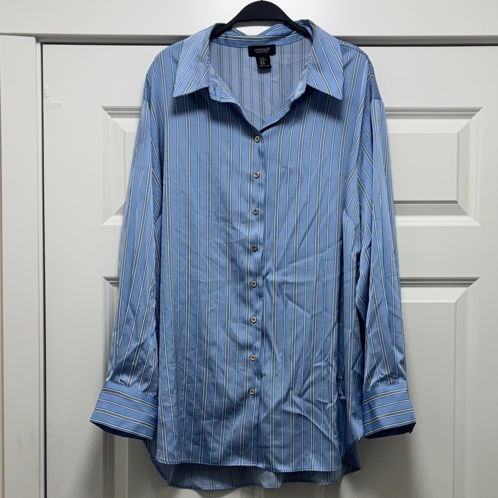Women's Blue Striped Button-Up Blouse